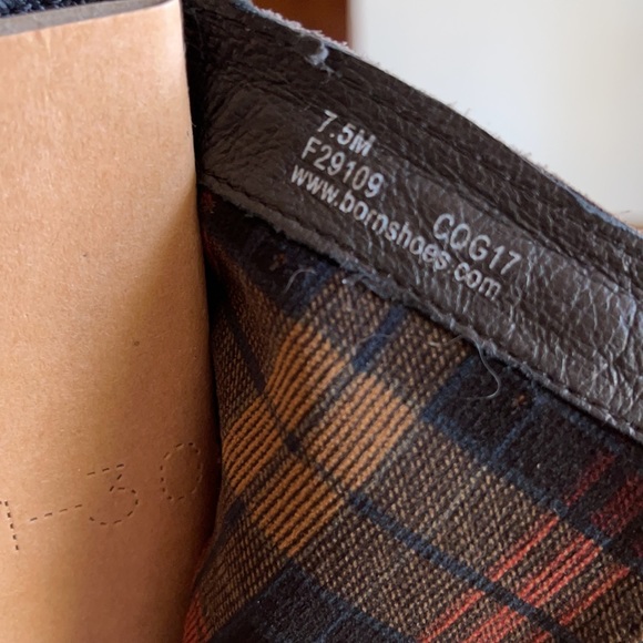 Born Cook black/grey boot 7.5 EUC - Picture 8 of 8